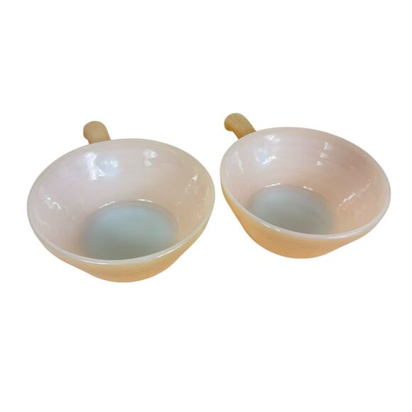 Fire King Vintage Retro Peach Lustre Handled Beehive Soup Bowls 1970s Set Of 2 - Picture 1 of 3